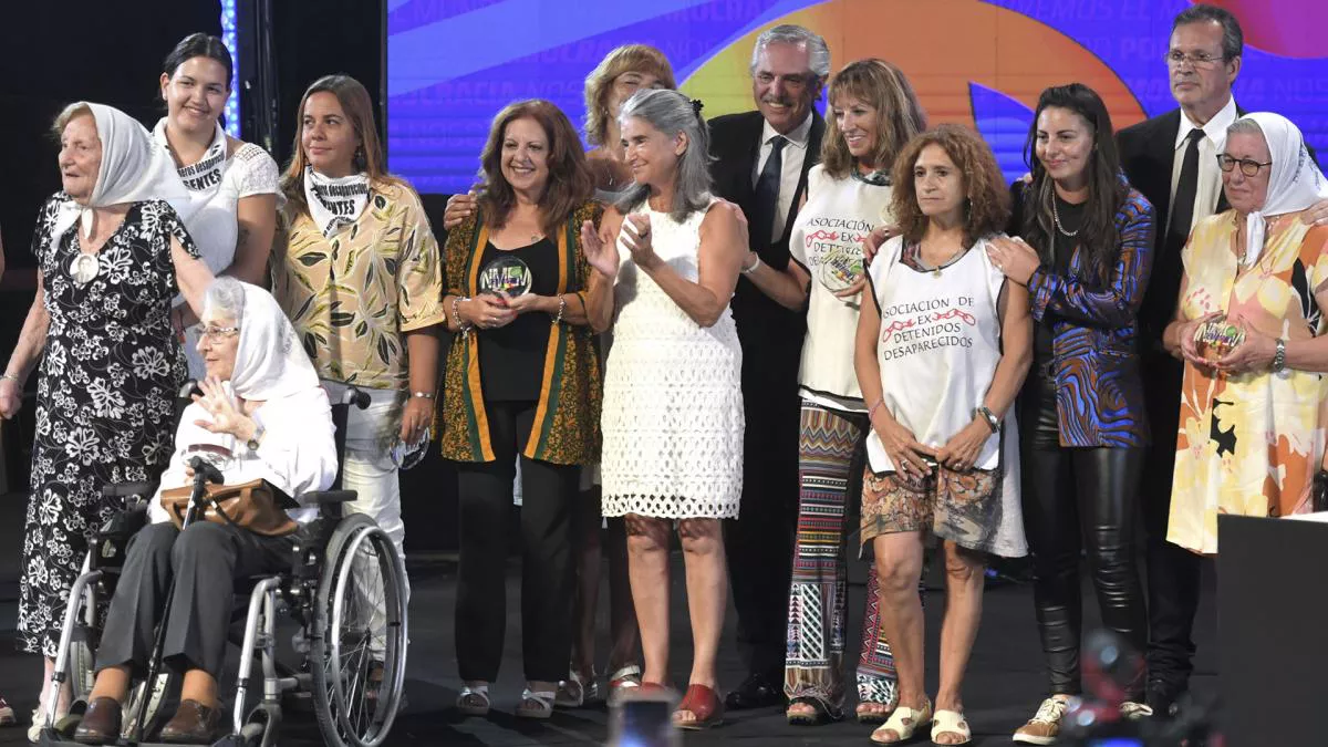 multimedia.normal.b68d1dd9f2077cb0.363430313333616230393531385f313230305f6e6f726d616c2e77656270