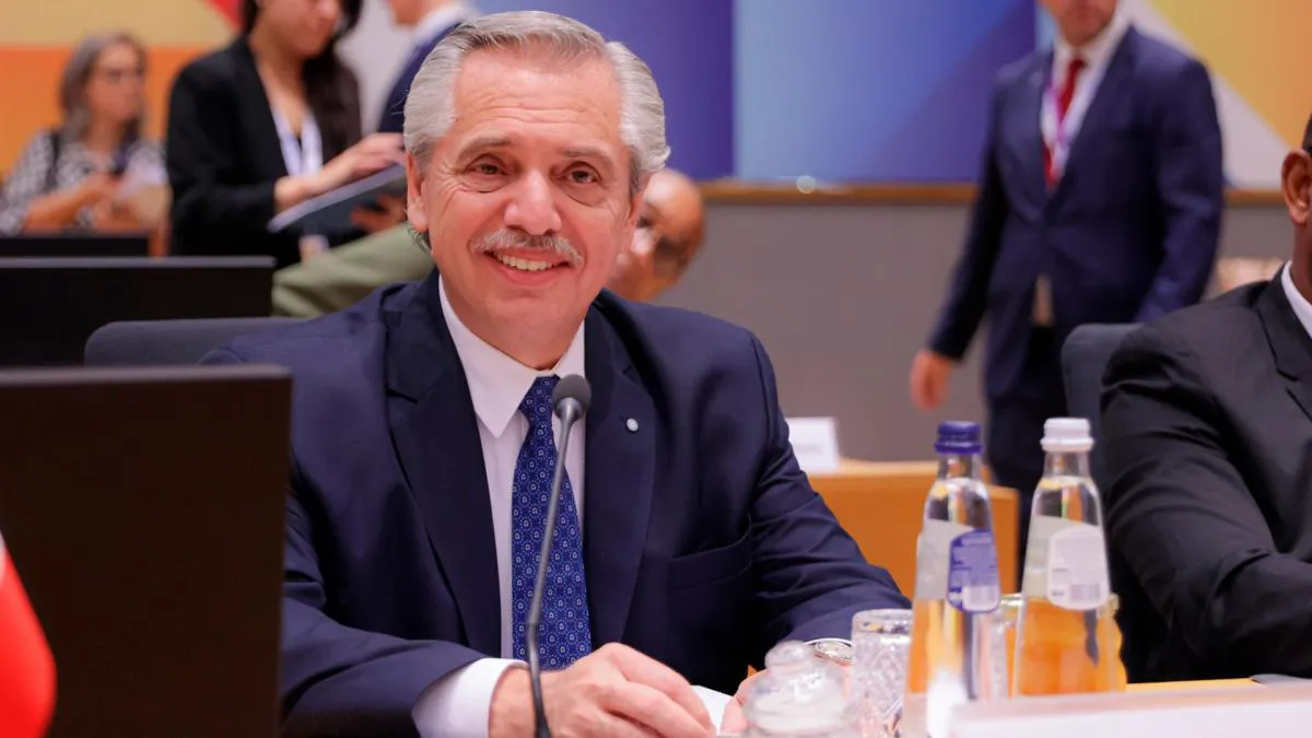 multimedia.normal.b87b6ef4728f43b8.NjRiNThhNDM2Mjk0Ml8xMjAwX25vcm1hbC53ZWJw